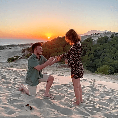 Evlilik Teklifinde&nbsp;Ne&nbsp;Giyilir?